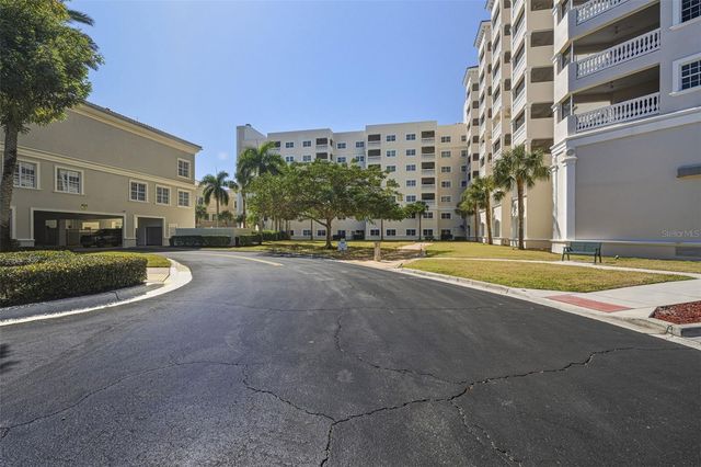 3730 CADBURY CIRCLE 528, Venice, FL 34293