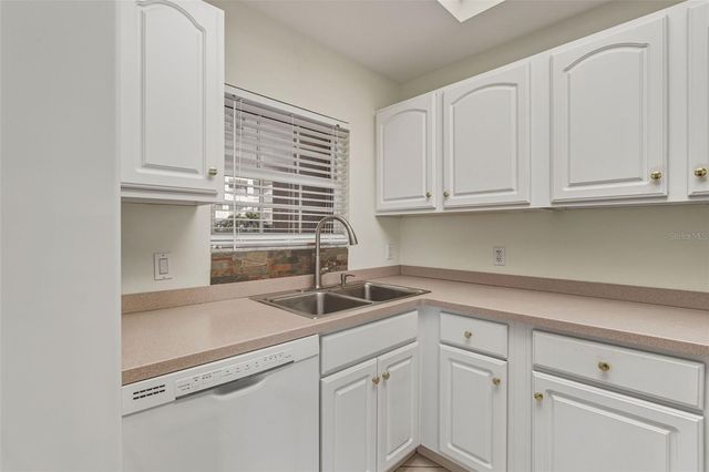 3730 CADBURY CIRCLE 528, Venice, FL 34293