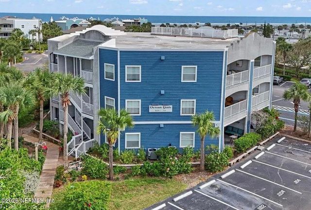 120 OCEAN HIBISCUS Drive 202, St. Augustine, FL 32080