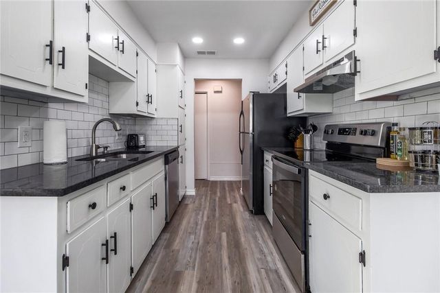 407 Buckboard BLVD, Round Rock, TX 78681