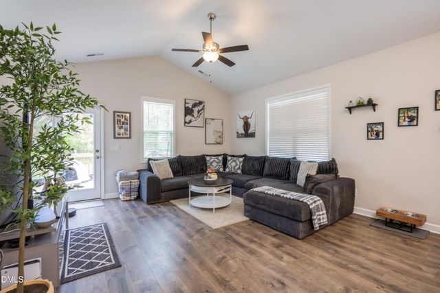 310 E Yukon Street, Kenly, NC 27542