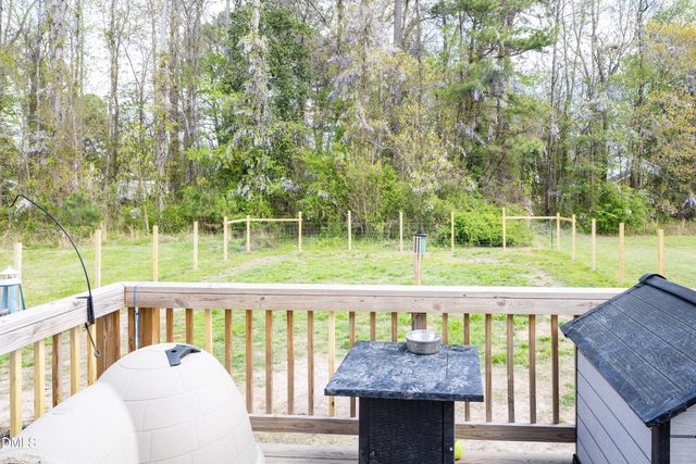 310 E Yukon Street, Kenly, NC 27542