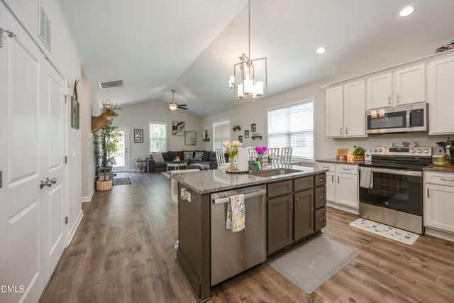 310 E Yukon Street, Kenly, NC 27542