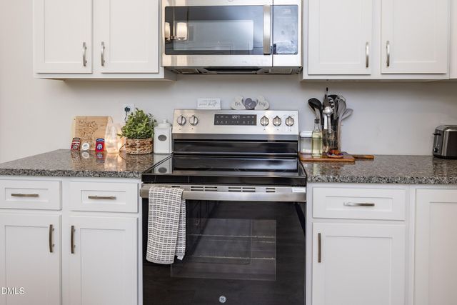 310 E Yukon Street, Kenly, NC 27542