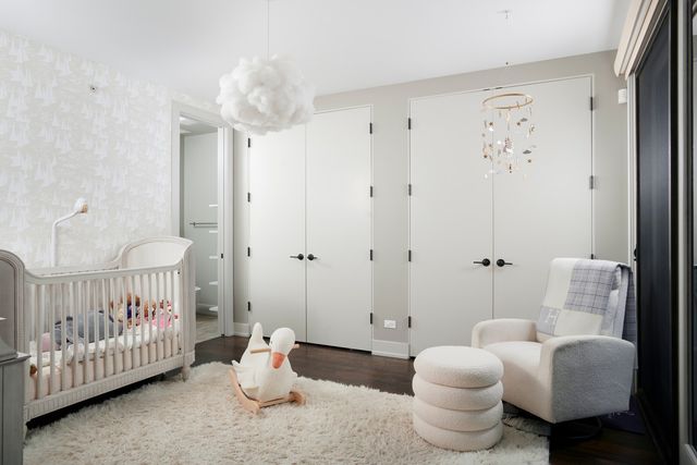 1305 W Diversey Parkway 2, Chicago, IL 60614