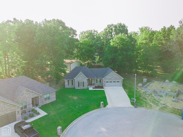 2202 N 29th Street, Paragould, AR 72450