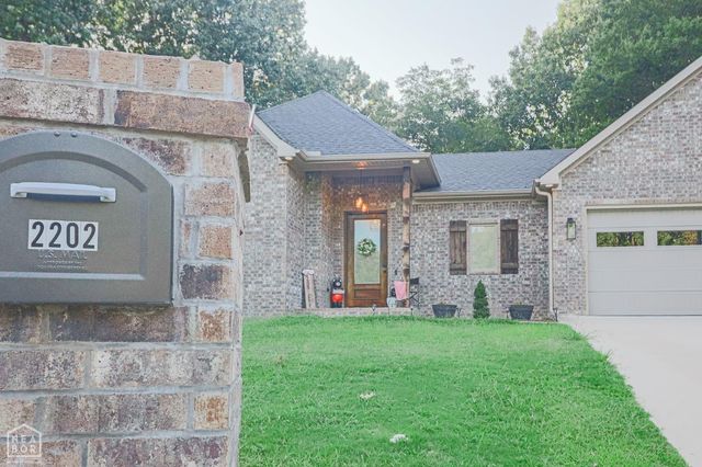 2202 N 29th Street, Paragould, AR 72450