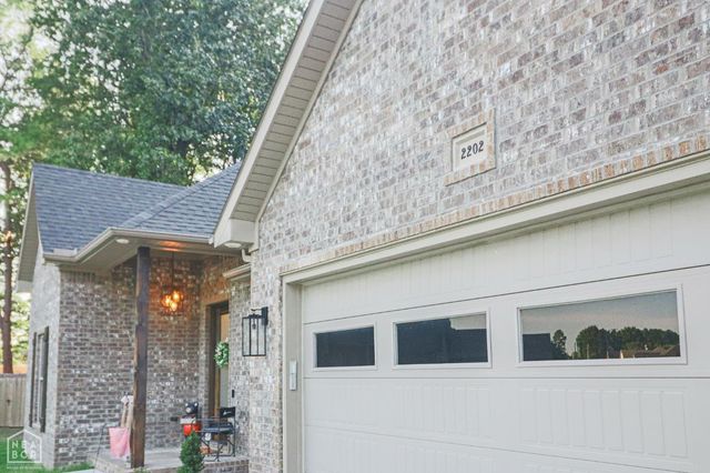 2202 N 29th Street, Paragould, AR 72450