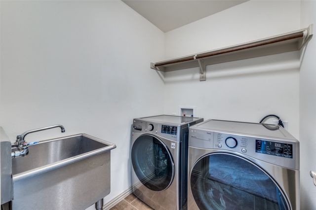 4940 Empire Way, Irving, TX 75038