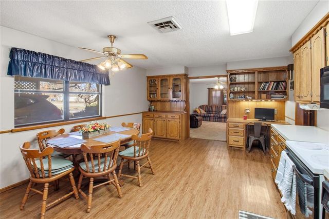 324 W 4th Street, Hobart, OK 73651