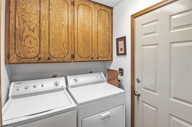 324 W 4th Street, Hobart, OK 73651