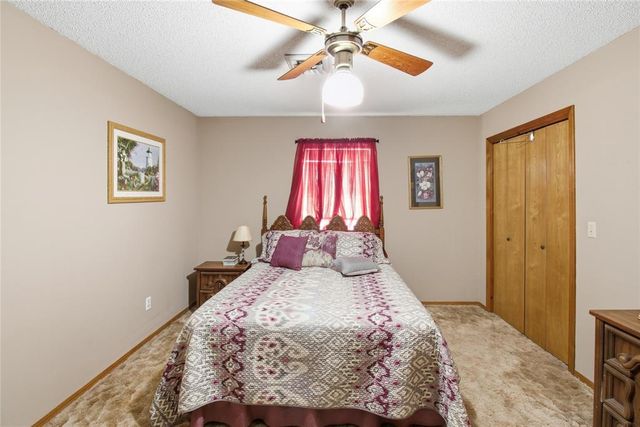 324 W 4th Street, Hobart, OK 73651