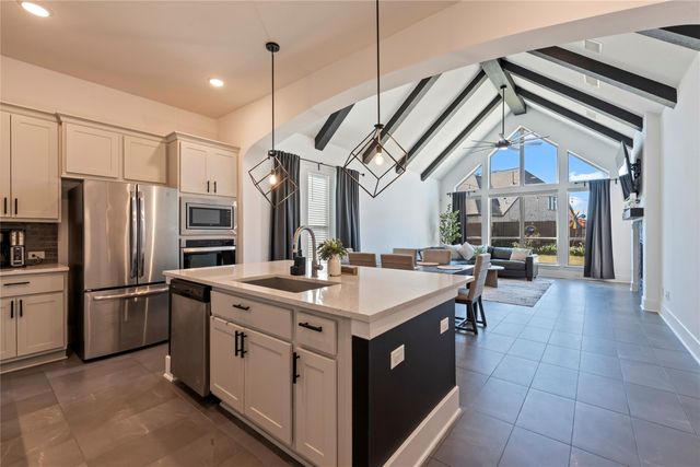 6034 Lake Bridge Lane, Manvel, TX 77578