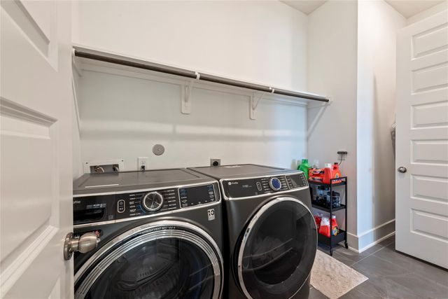 6034 Lake Bridge Lane, Manvel, TX 77578