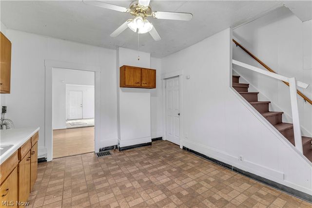 315 Plymouth Avenue, Girard, OH 44420