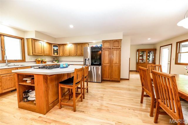 6320 Sworm Lane, Edwardsville, IL 62025