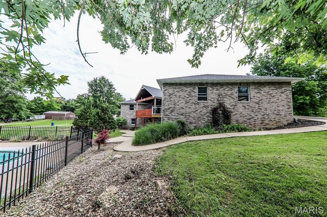 6320 Sworm Lane, Edwardsville, IL 62025