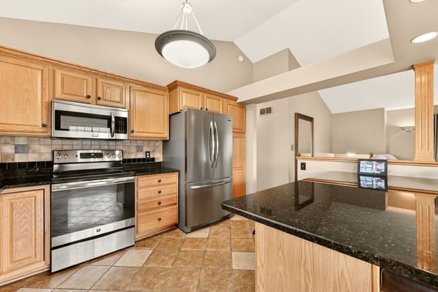 2516 Colleen Lane NE, Rochester, MN 55906