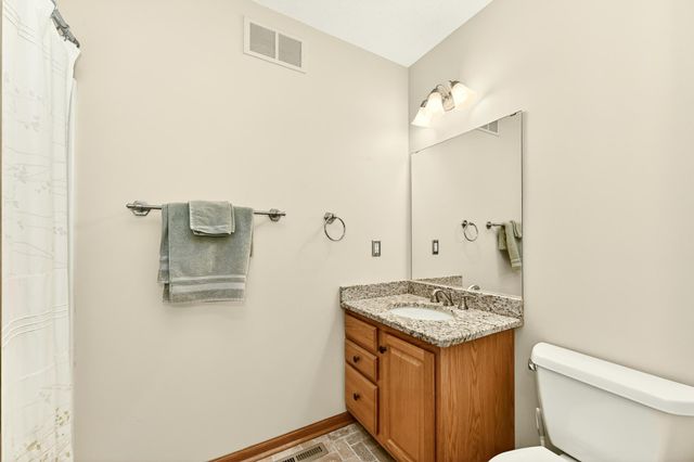 2516 Colleen Lane NE, Rochester, MN 55906