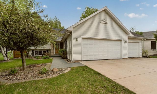2516 Colleen Lane NE, Rochester, MN 55906