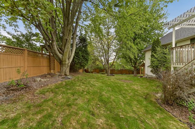 2516 Colleen Lane NE, Rochester, MN 55906