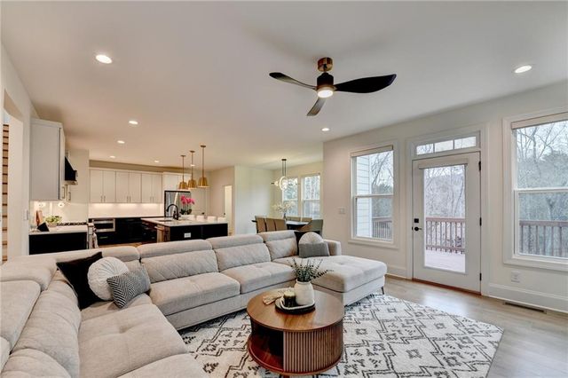 134 Spaulding Lane, Woodstock, GA 30188