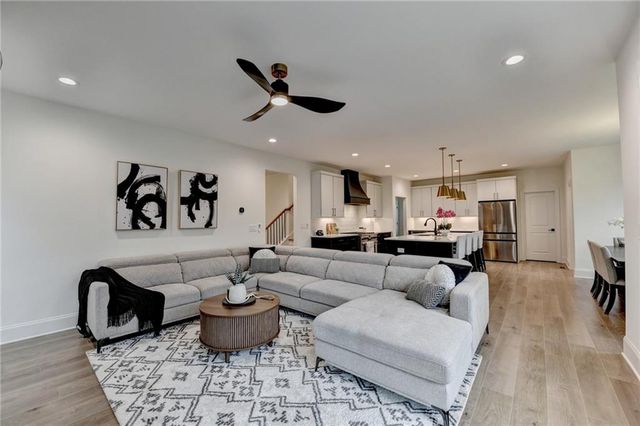 134 Spaulding Lane, Woodstock, GA 30188