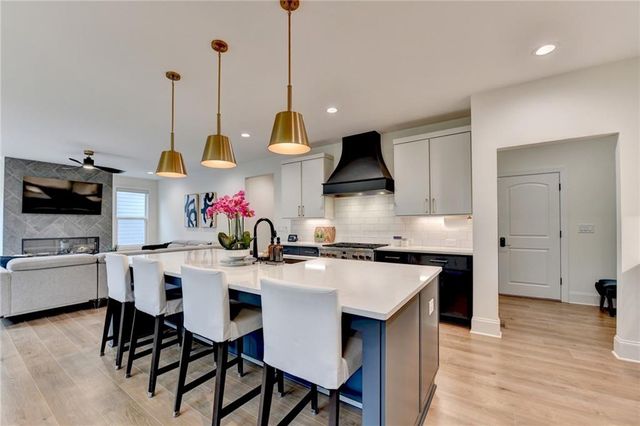 134 Spaulding Lane, Woodstock, GA 30188