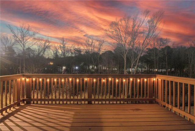 134 Spaulding Lane, Woodstock, GA 30188
