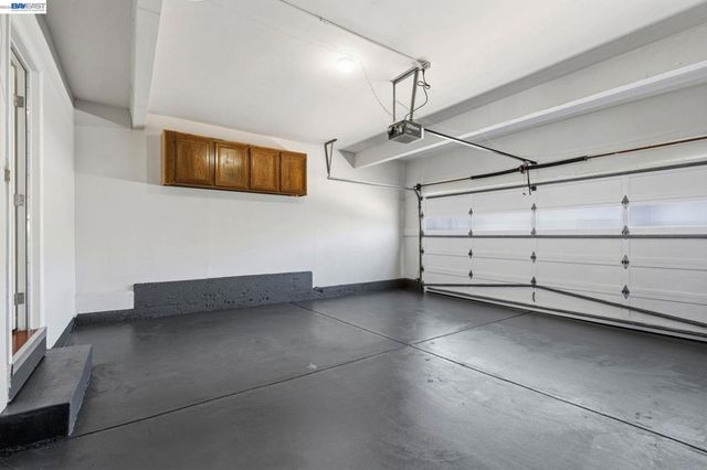 330 Tampa Ct, Foster City, CA 94404