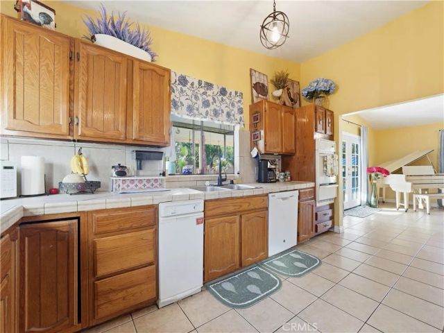6465 Archer, Jurupa Valley, CA 92509