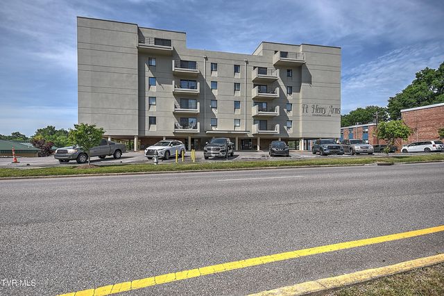 1585 Fort Henry Drive Apt 6h, Kingsport, TN 37664