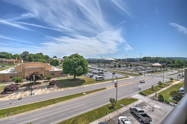 1585 Fort Henry Drive Apt 6h, Kingsport, TN 37664