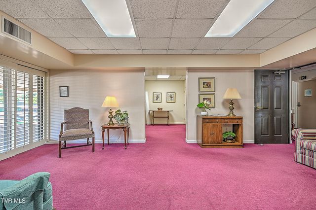 1585 Fort Henry Drive Apt 6h, Kingsport, TN 37664