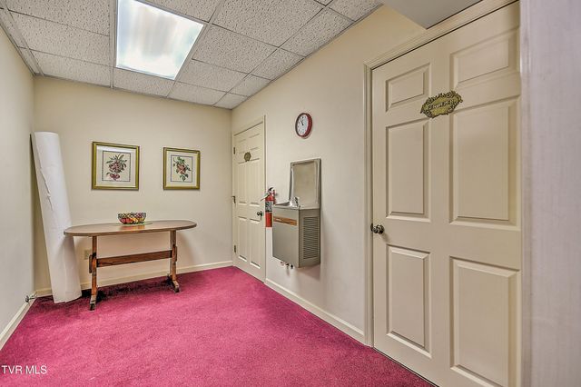 1585 Fort Henry Drive Apt 6h, Kingsport, TN 37664