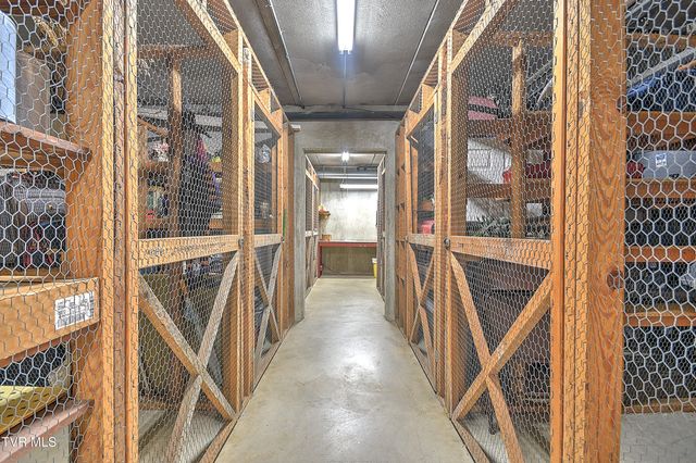 1585 Fort Henry Drive Apt 6h, Kingsport, TN 37664