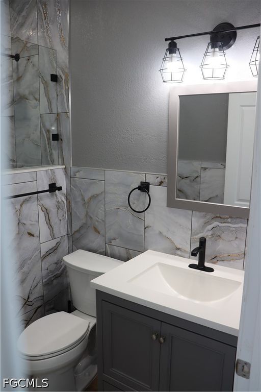 Image 26 of property listing at 1857 NW 36th PL, Cape Coral, FL 33993