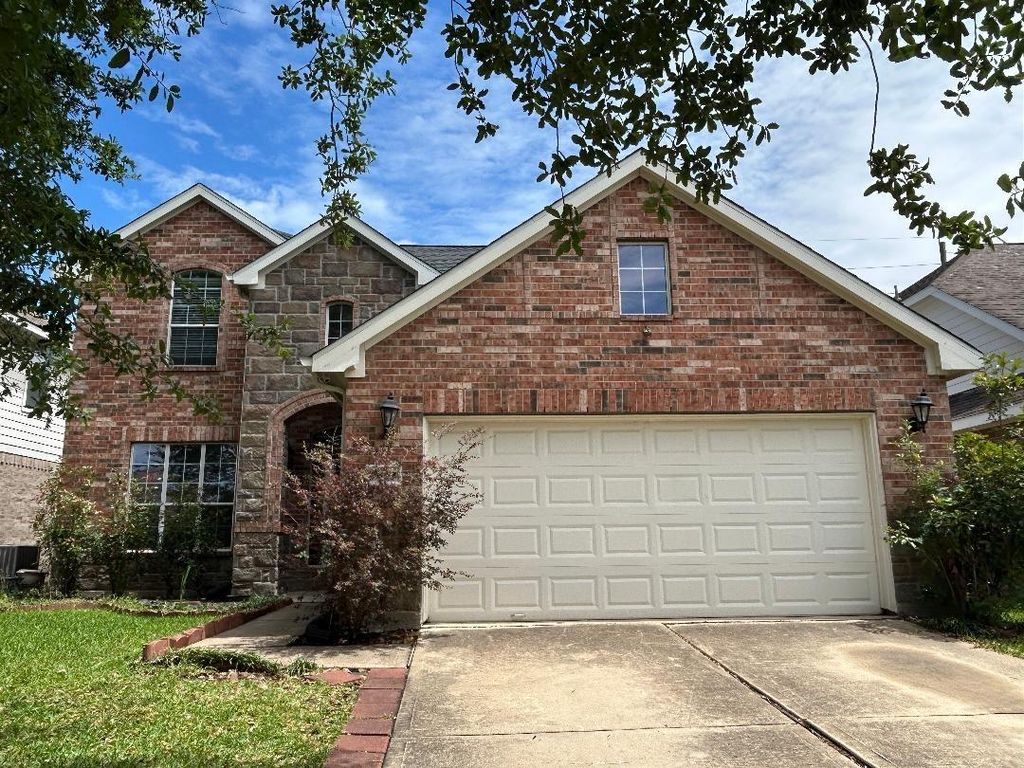 6815 Great Oaks Shadow Drive, Houston, TX 77083
