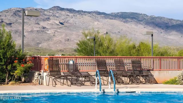 13808 E Langtry Lane, Tucson, AZ 85747