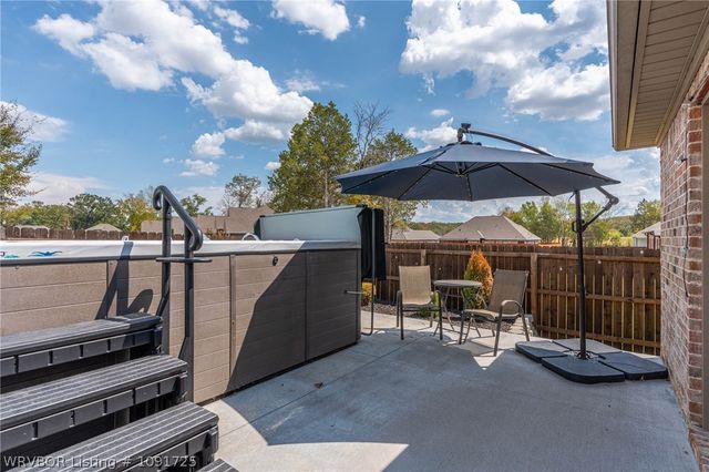 8319 Mclaren Drive, Fort Smith, AR 72916