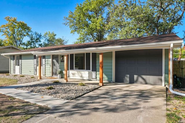 1903 Coronet Drive, Fort Wayne, IN 46815