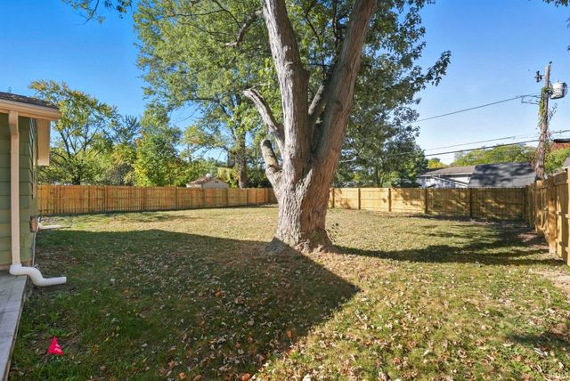 1903 Coronet Drive, Fort Wayne, IN 46815
