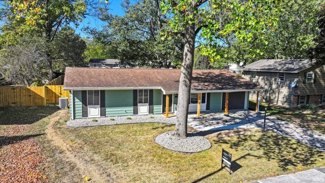 1903 Coronet Drive, Fort Wayne, IN 46815