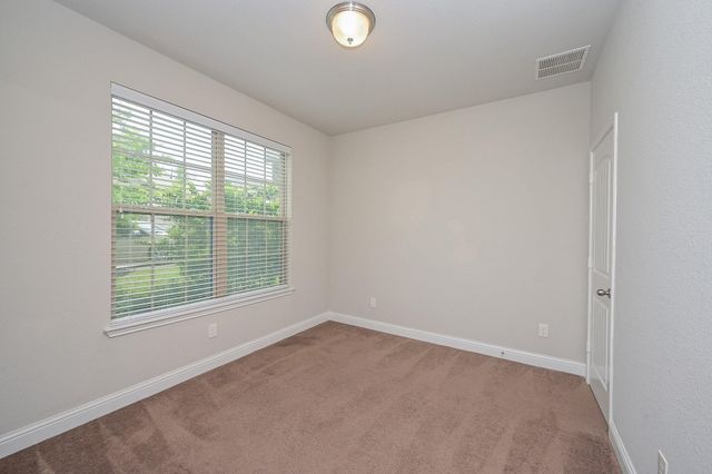 7 Florentino Vine Place, Magnolia, TX 77354