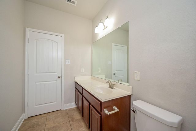 7 Florentino Vine Place, Magnolia, TX 77354