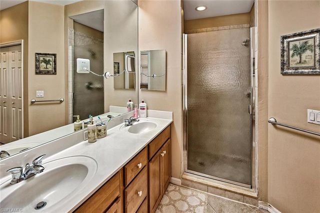 11111 Corsia Trieste WAY 204, Bonita Springs, FL 34135