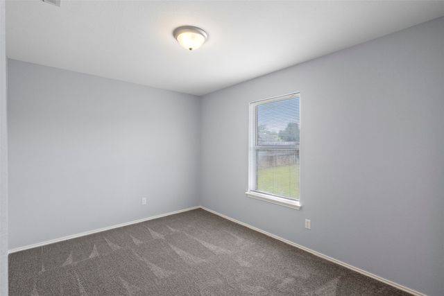 1516 S Rockwall Avenue, Terrell, TX 75160