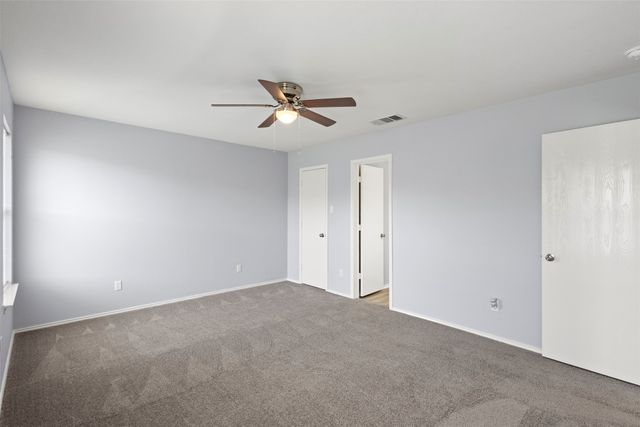 1516 S Rockwall Avenue, Terrell, TX 75160