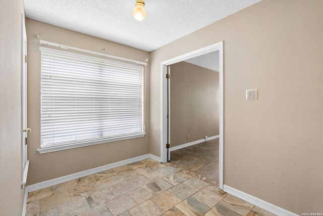 7706 Fallen Pine, Converse, TX 78109