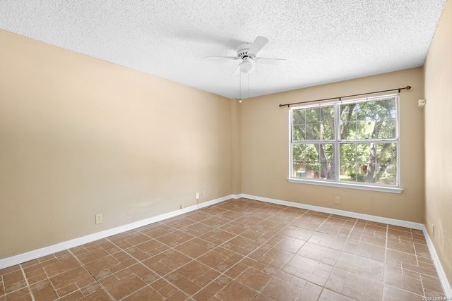 7706 Fallen Pine, Converse, TX 78109
